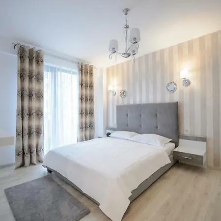 Iannis - Rbk דירה